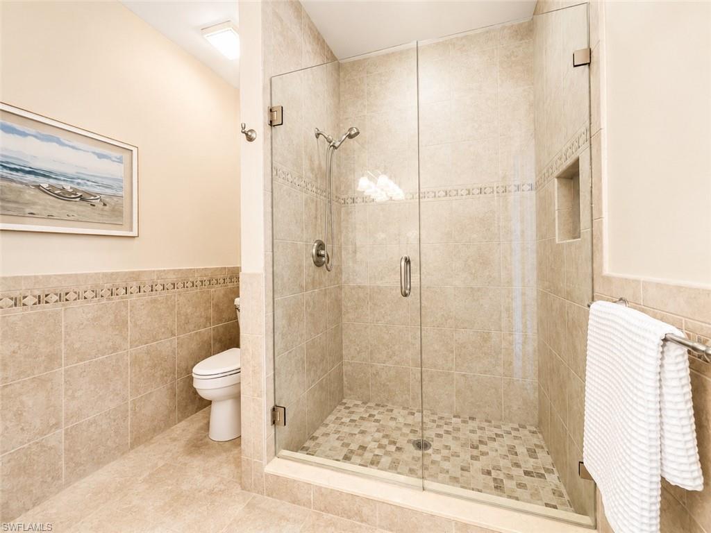 POINTE AT PELICAN LANDING - Residential Lease