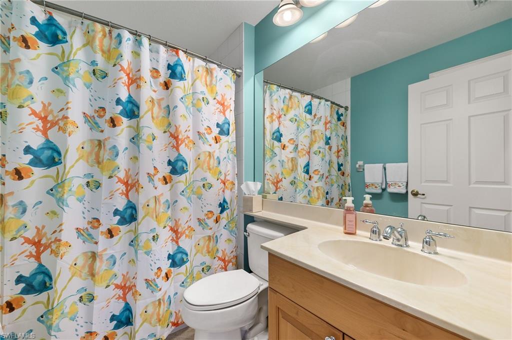 CROWN COLONY - Residential