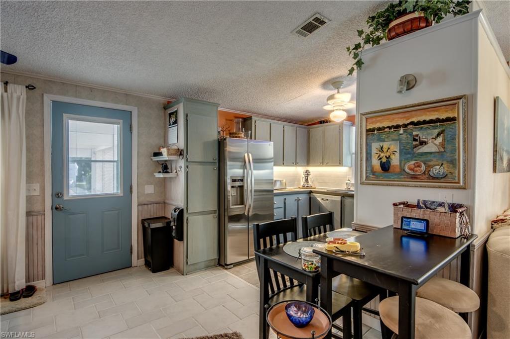 PINE ISLAND COVE - Residential