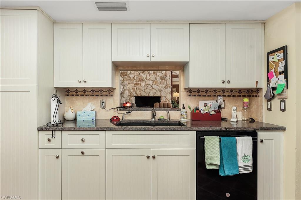 FIDDLESTICKS COUNTRY CLUB - Residential