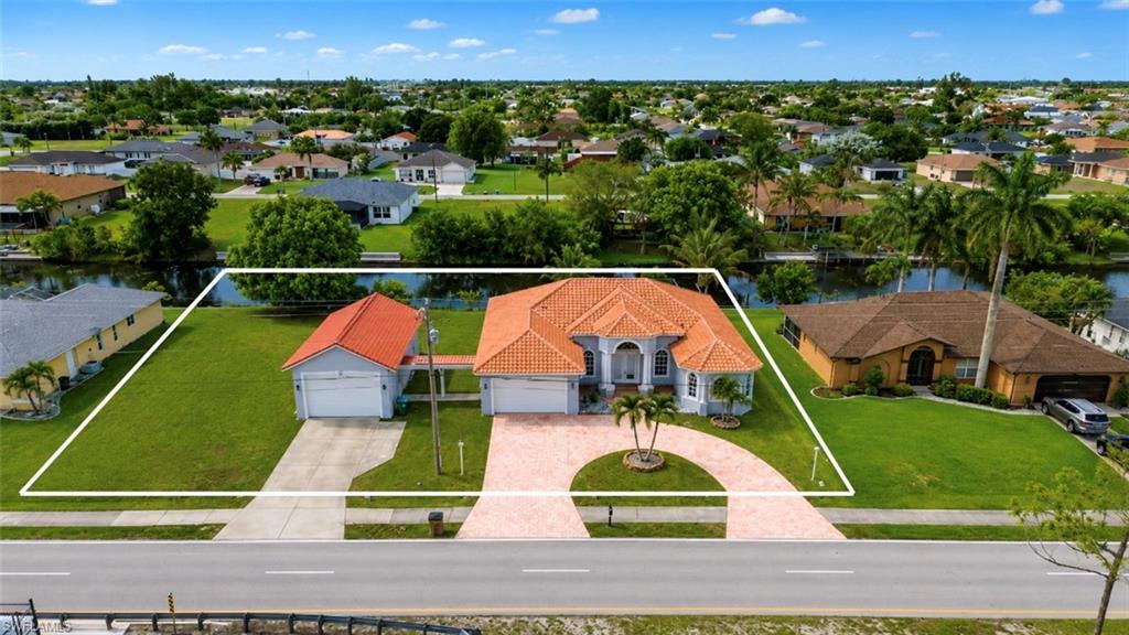 CAPE CORAL - Residential