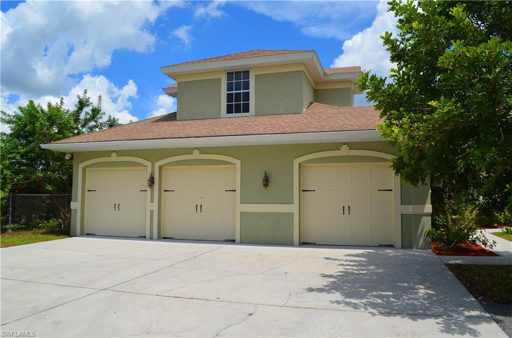 GOLDEN GATE ESTATES - Residential