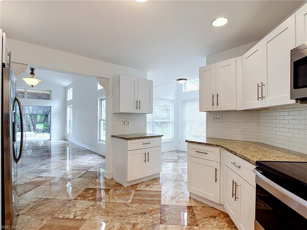 EAGLE CREEK COUNTRY CLUB - Residential