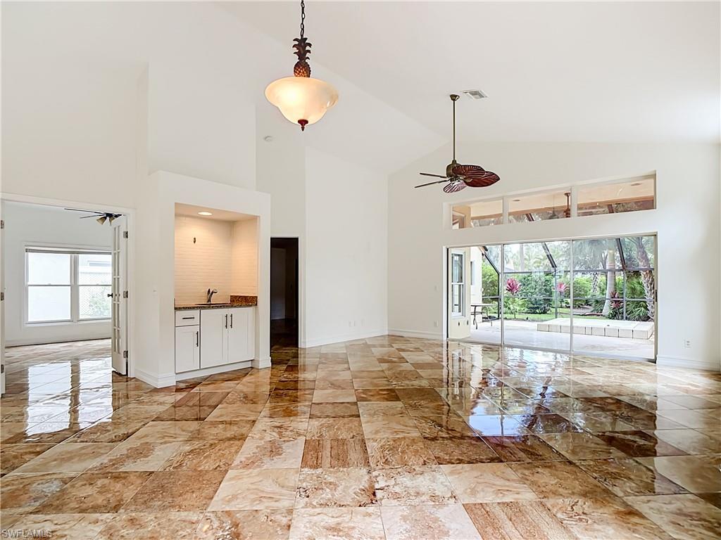 EAGLE CREEK COUNTRY CLUB - Residential