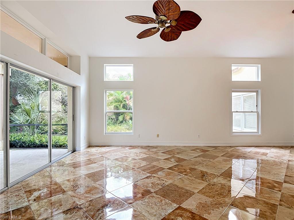 EAGLE CREEK COUNTRY CLUB - Residential