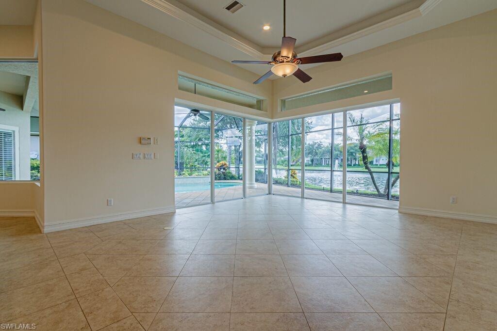 WILSHIRE LAKES - Residential