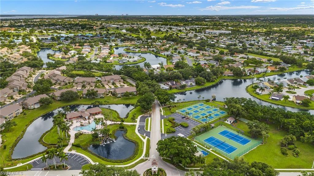 LAKESIDE - Residential