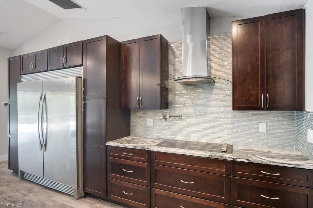 WILLOUGHBY PINES - Residential