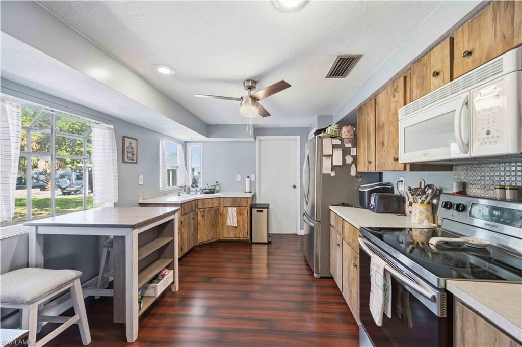 PORT CHARLOTTE - Residential