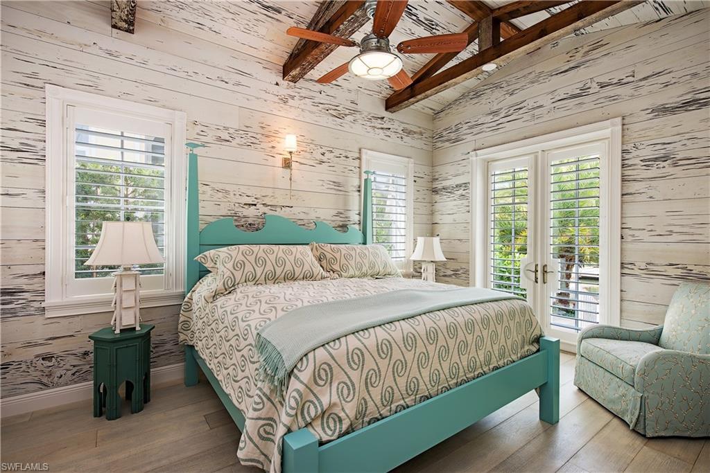 AQUALANE SHORES - Residential