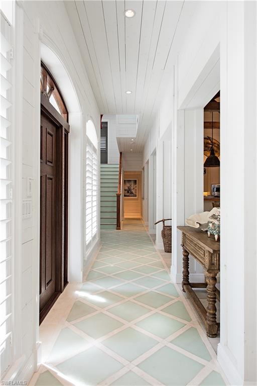 AQUALANE SHORES - Residential