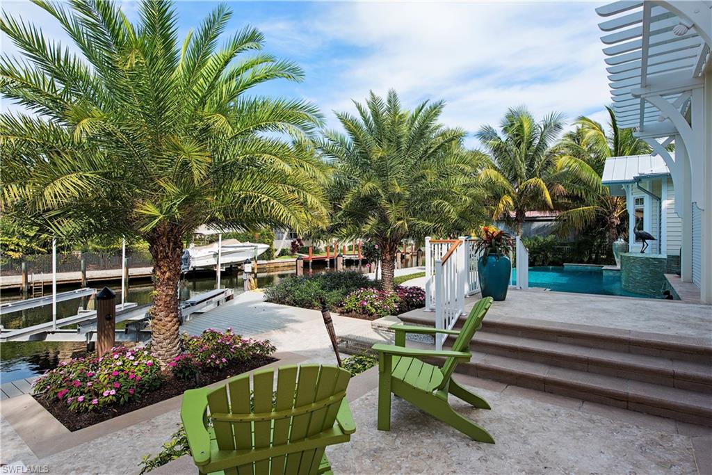 AQUALANE SHORES - Residential