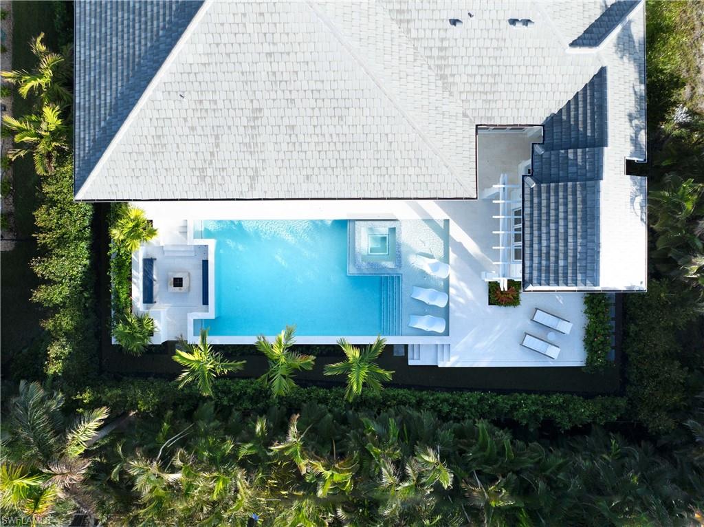 PARK SHORE - Residential