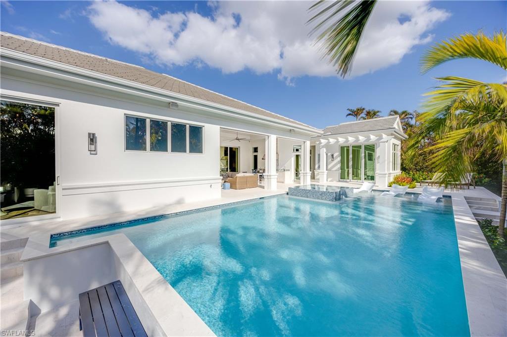 PARK SHORE - Residential