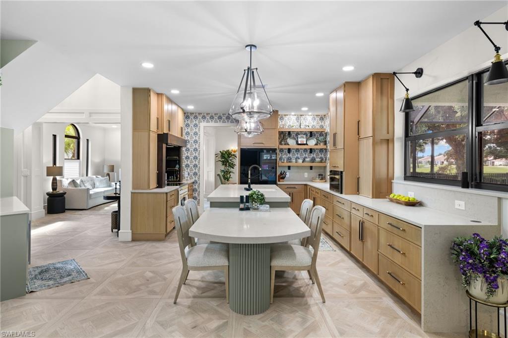 INDIGO LAKES - Residential