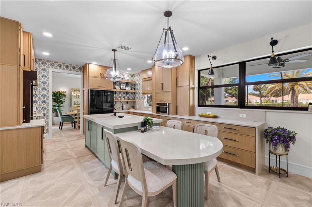INDIGO LAKES - Residential