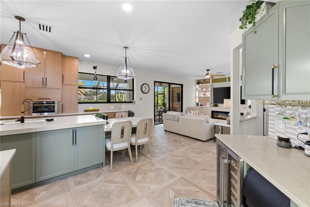 INDIGO LAKES - Residential