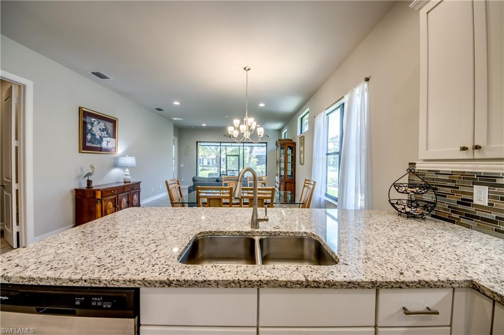 VENETIAN POINTE - Residential