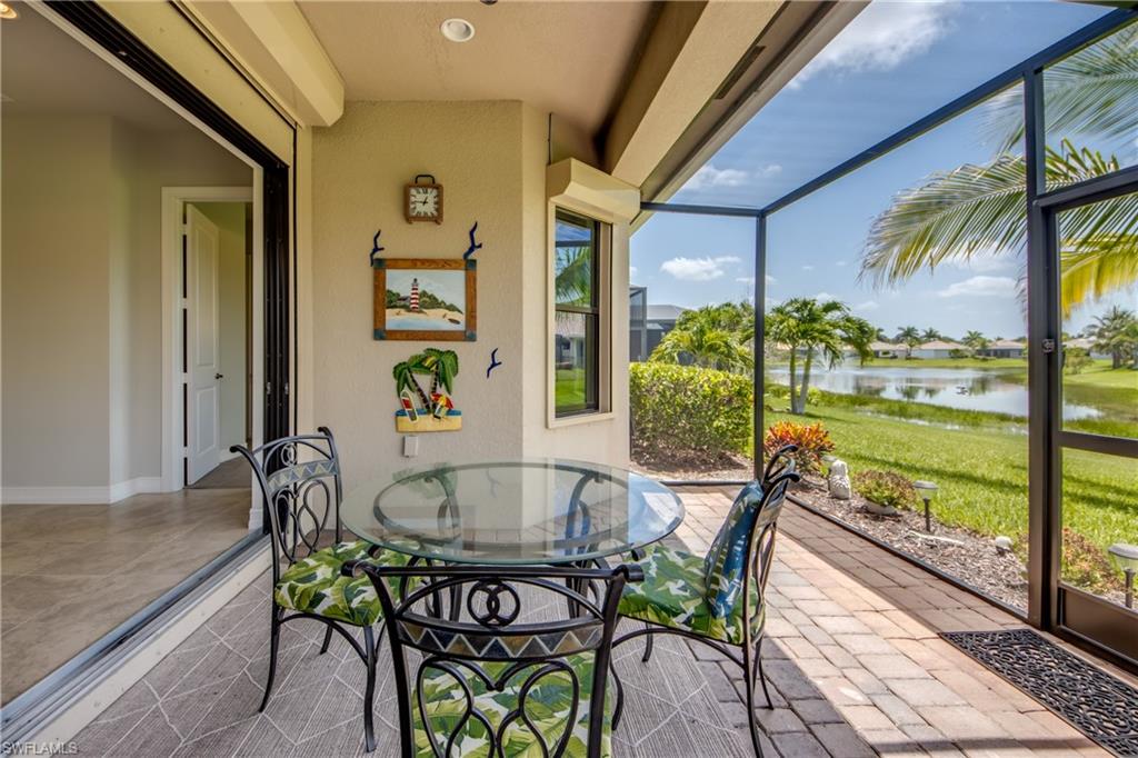 VENETIAN POINTE - Residential