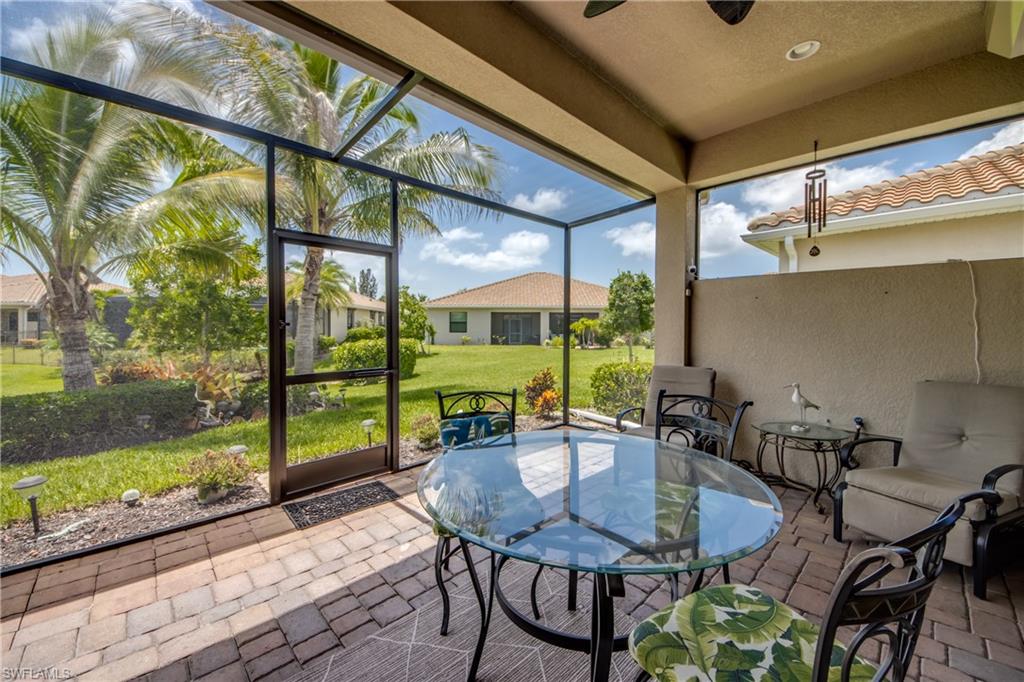 VENETIAN POINTE - Residential