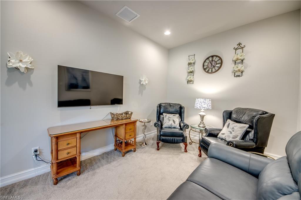 VENETIAN POINTE - Residential