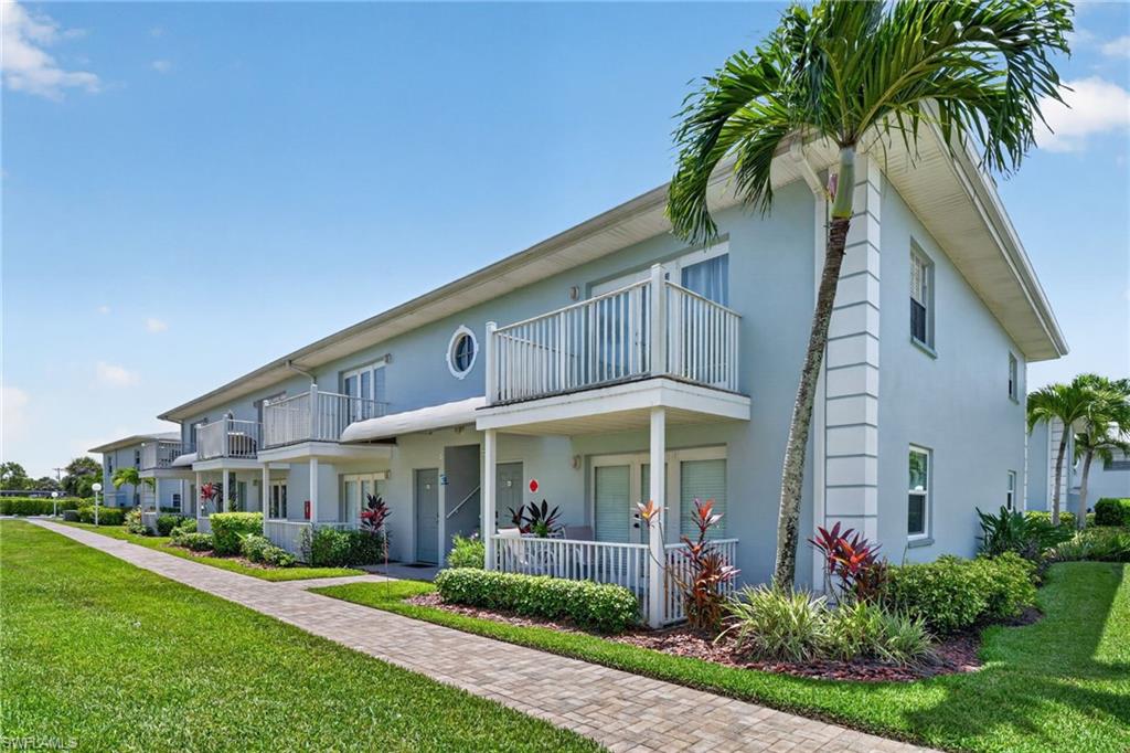 PALMS AT WATERS EDGE - Residential