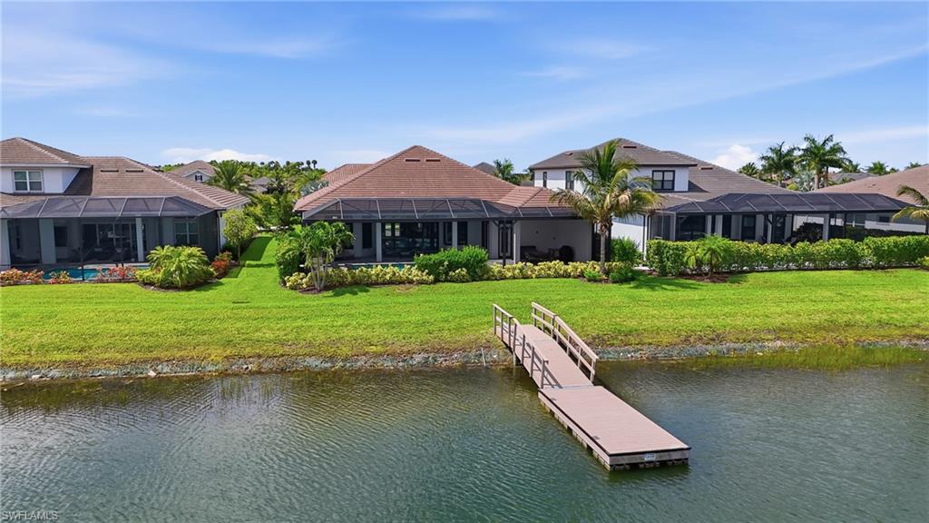 ESPLANADE LAKE CLUB - Residential