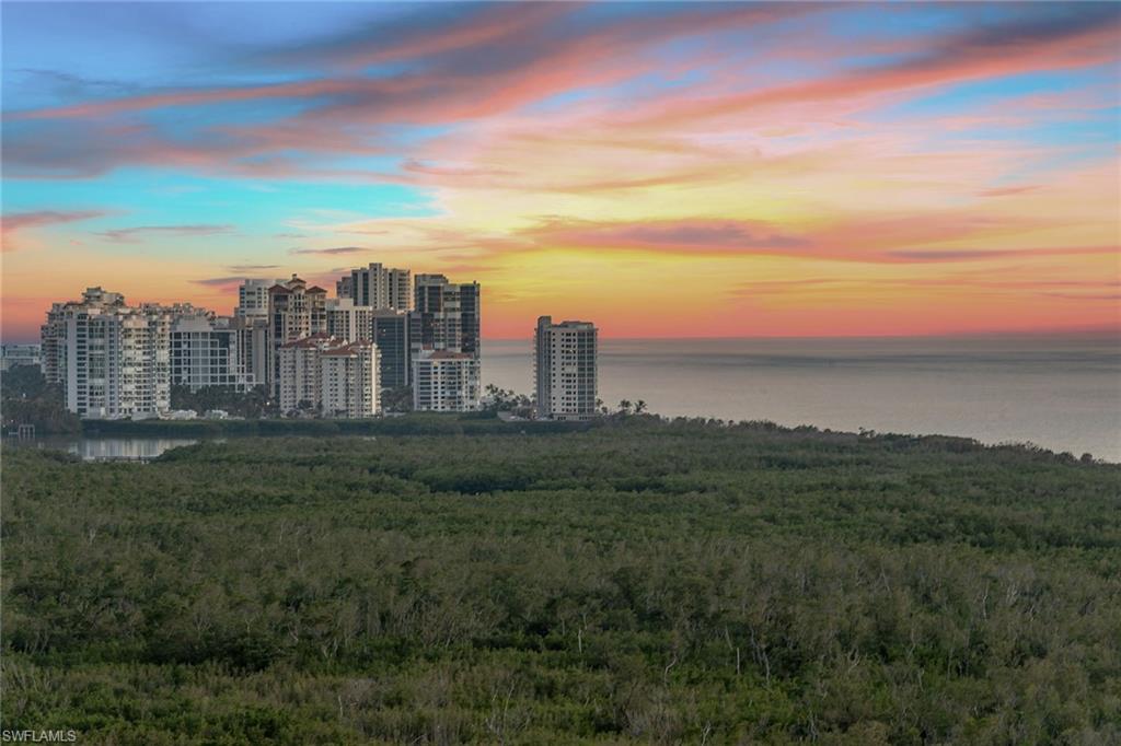 MYSTIQUE - Residential