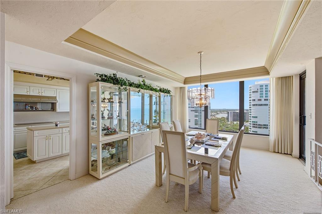 PARK PLAZA - Residential