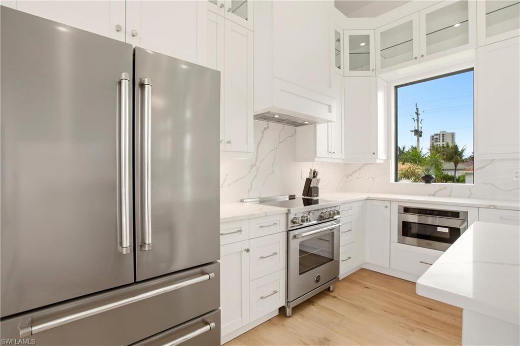 MARCO ISLAND - Residential
