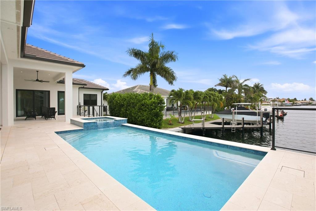 MARCO ISLAND - Residential