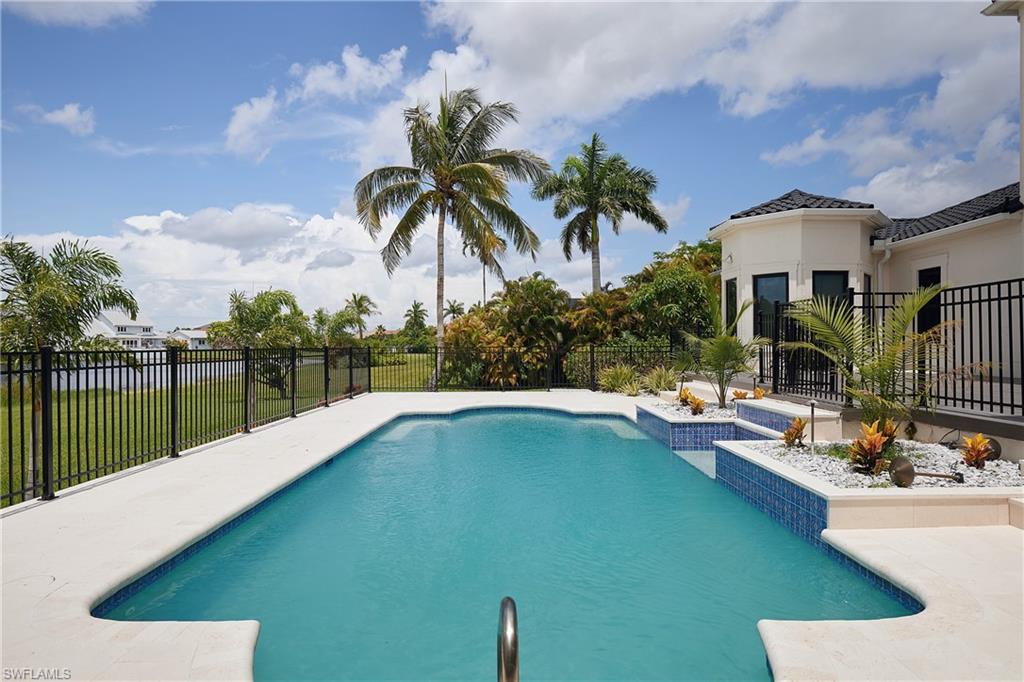 DEVONWOOD - Residential