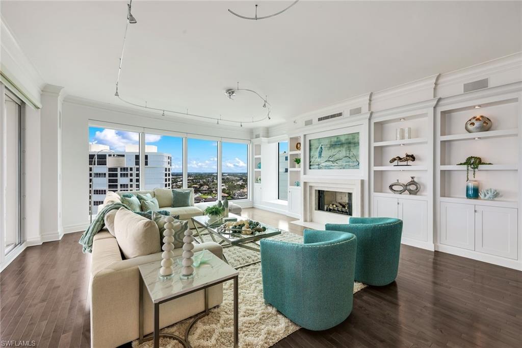 REGENT - Residential