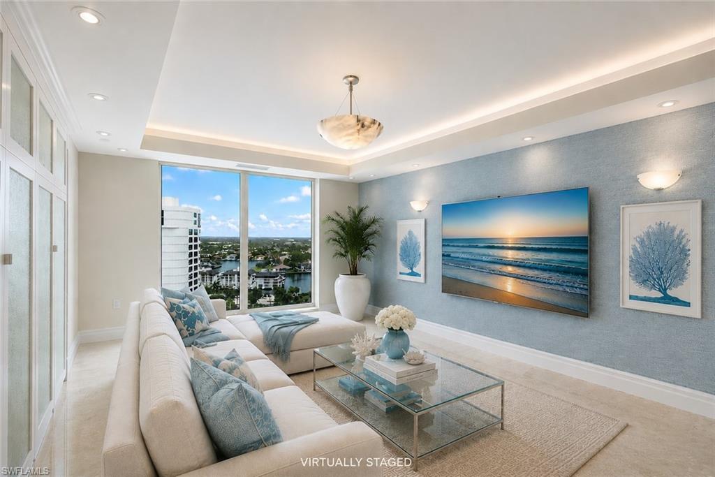 REGENT - Residential
