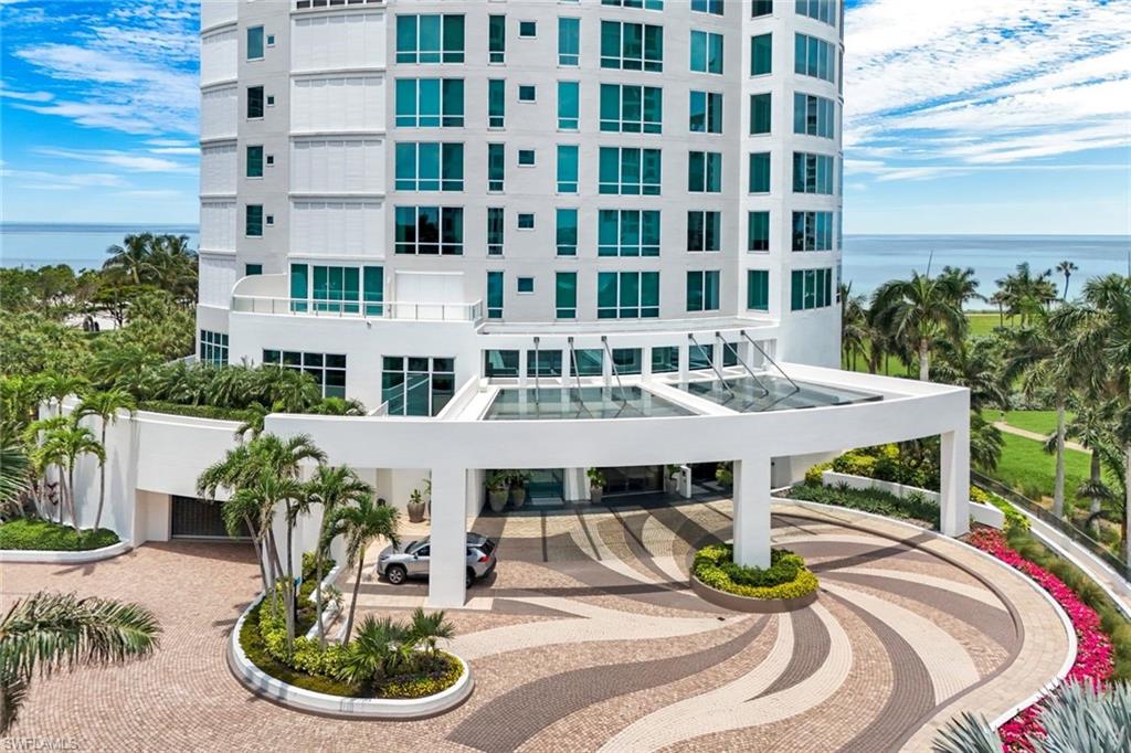 REGENT - Residential