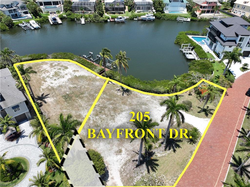 BAYFRONT GARDENS - Land