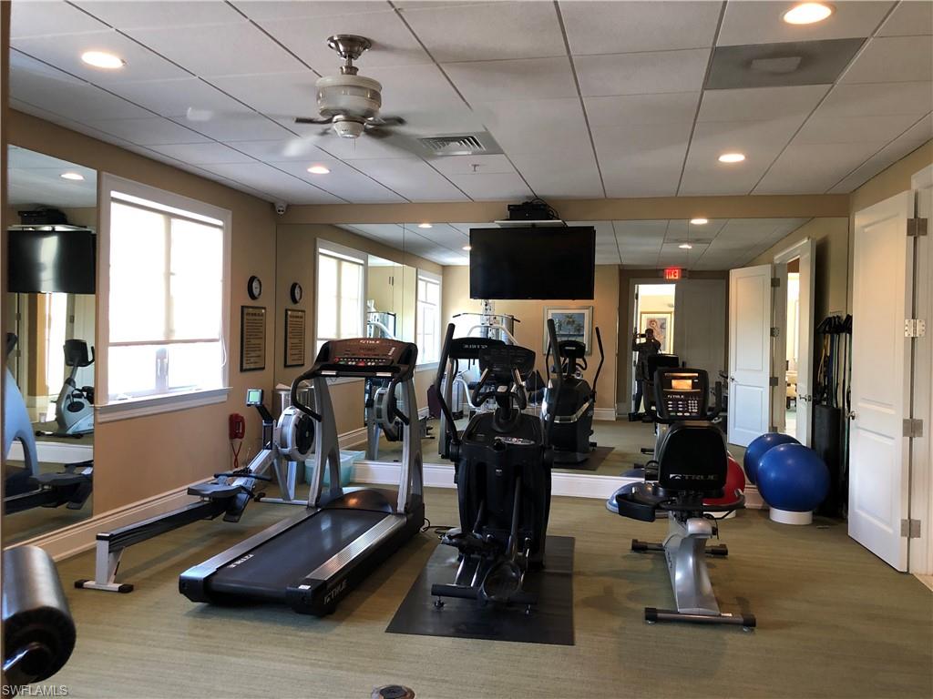 CHARLESTON SQUARE - Residential Lease