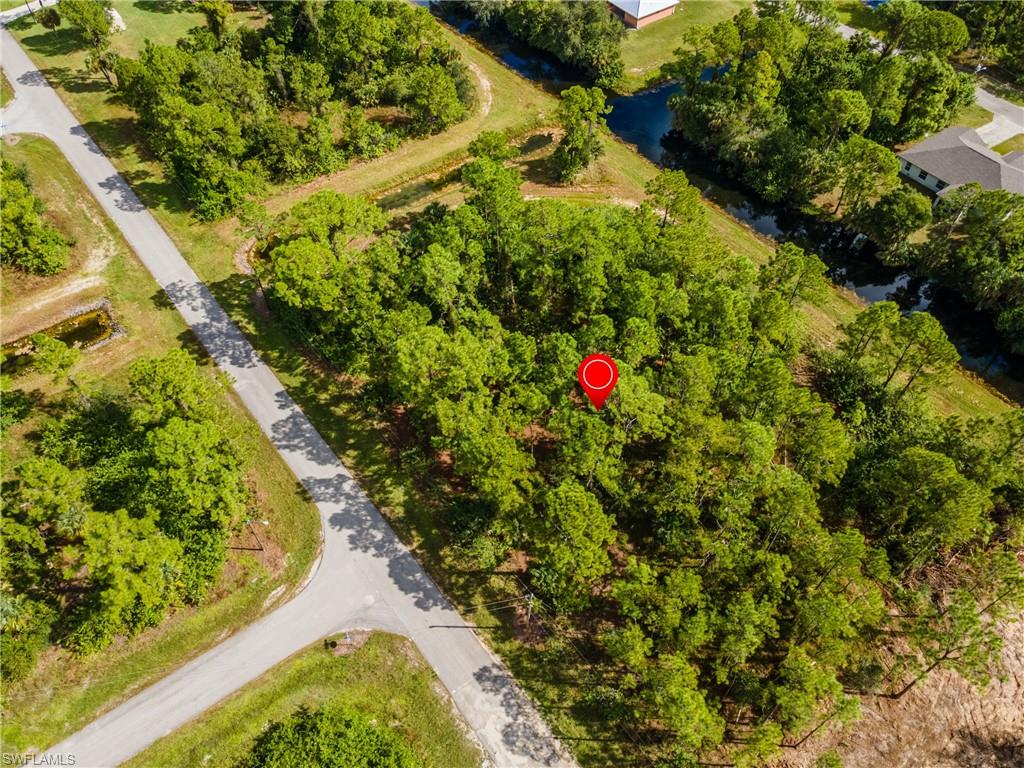 TWIN LAKE ESTATES - Land