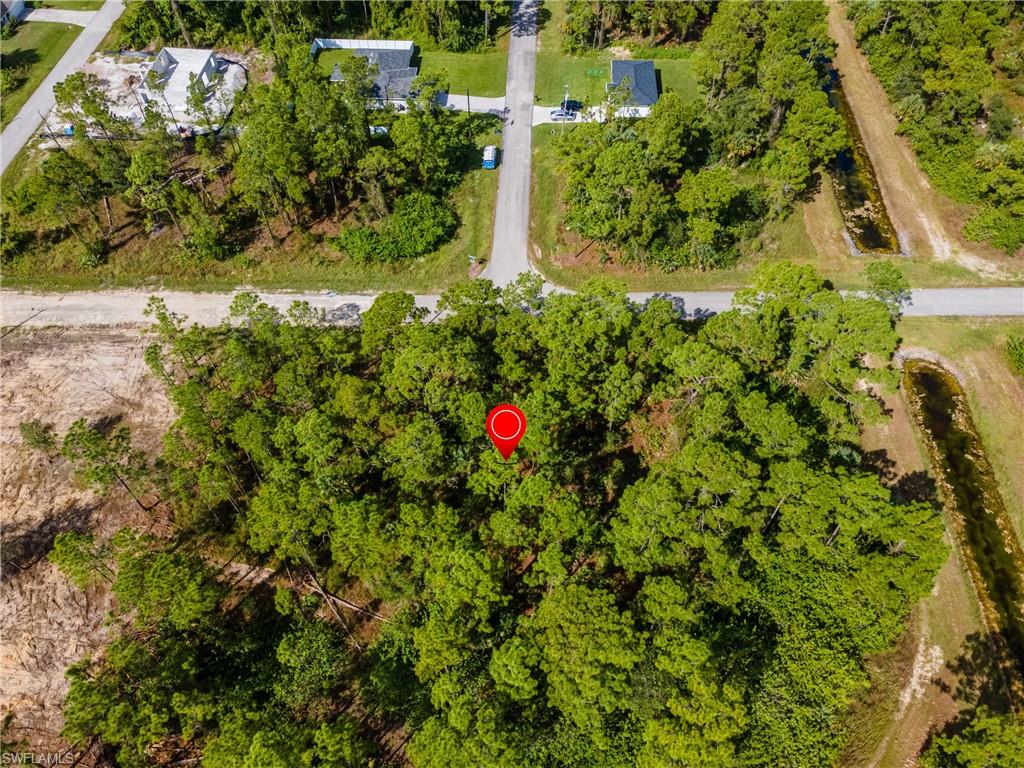 TWIN LAKE ESTATES - Land