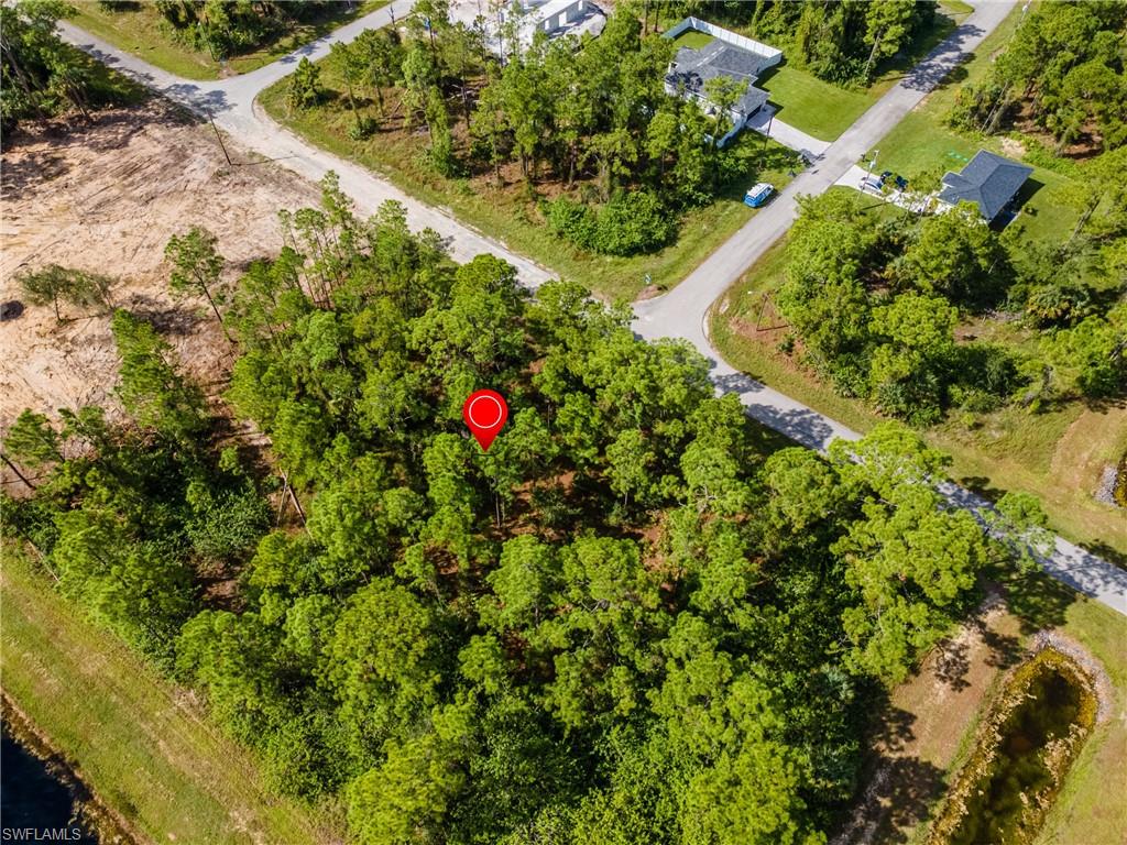 TWIN LAKE ESTATES - Land
