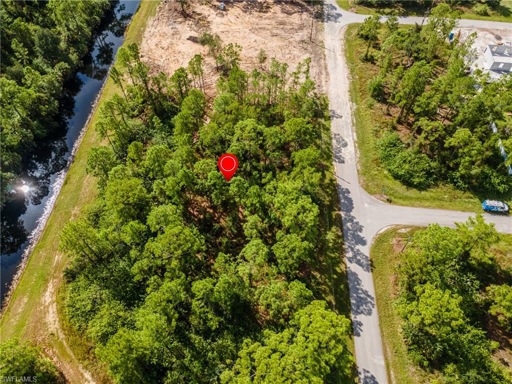 TWIN LAKE ESTATES - Land
