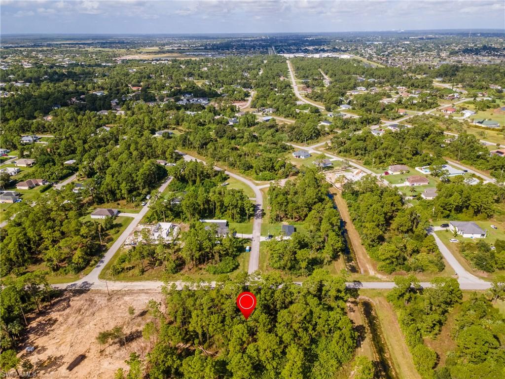 TWIN LAKE ESTATES - Land