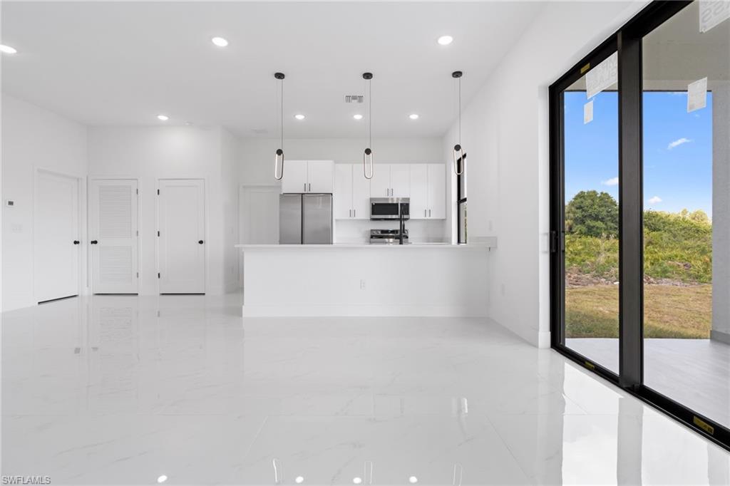 LEHIGH ACRES - Residential Lease