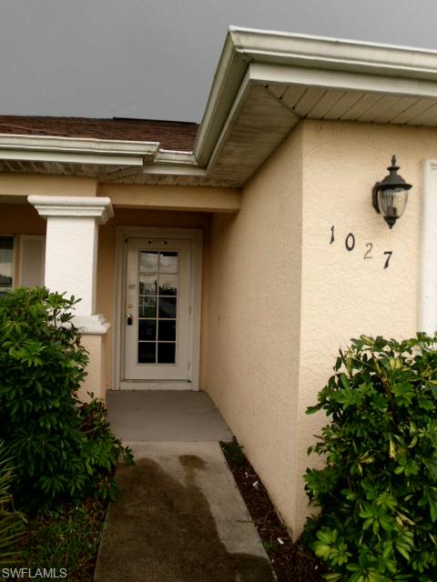 CAPE CORAL - Residential