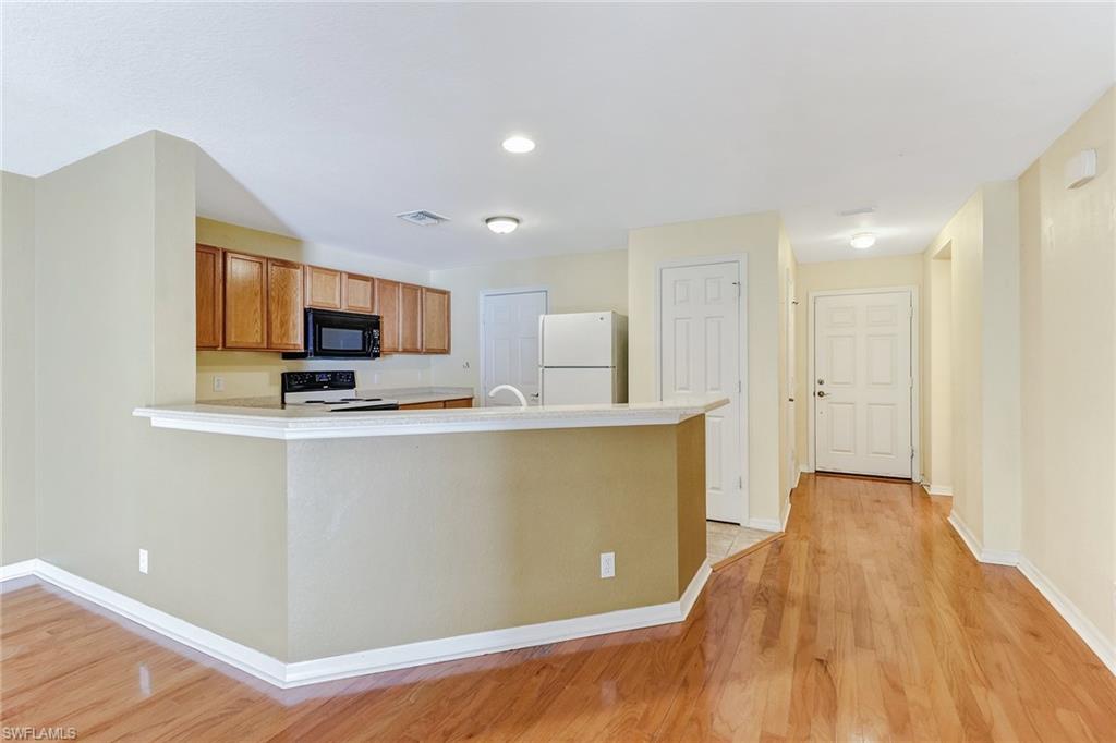 BAYSHORE COMMONS - Residential
