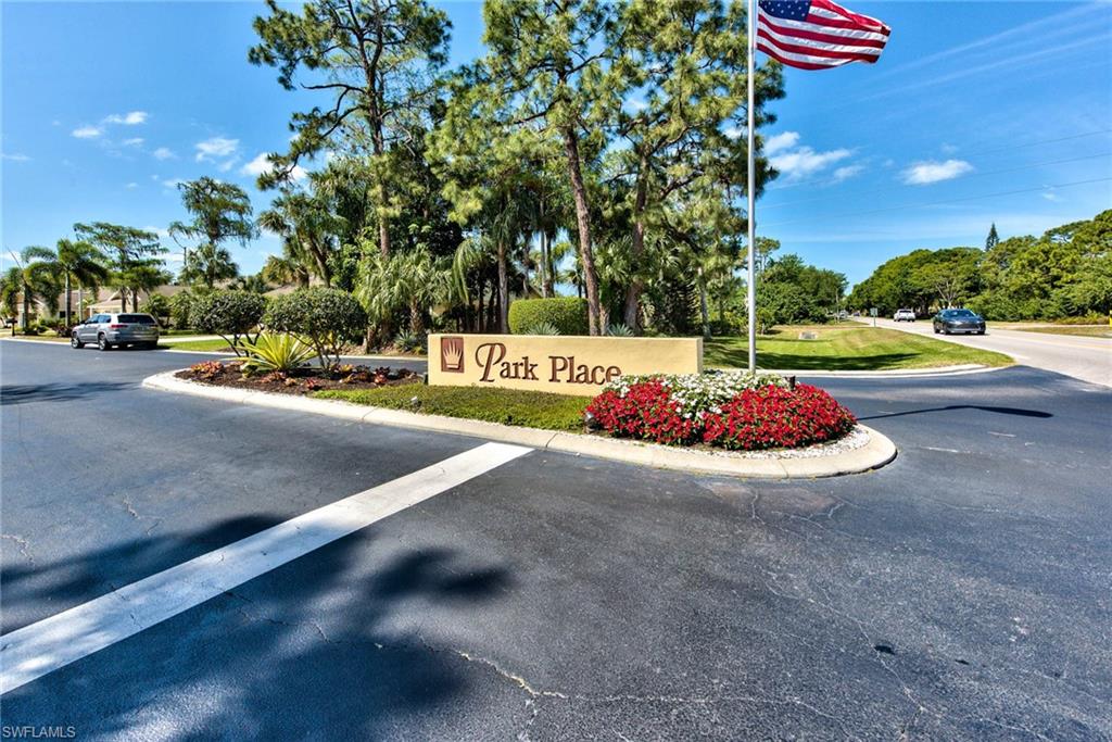 IMPERIAL PARK PLACE VILLAS - Residential
