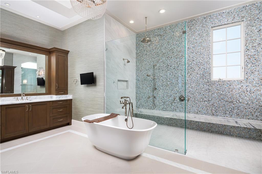 BONITA BEACH - Residential