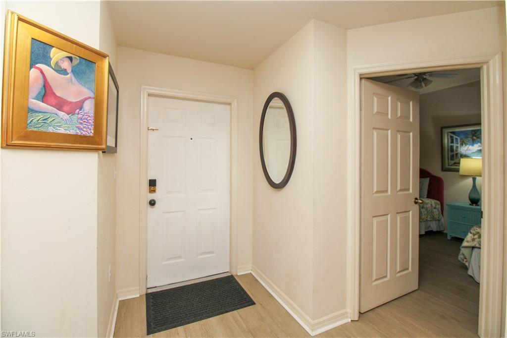 VANDERBILT VILLAS - Residential Lease