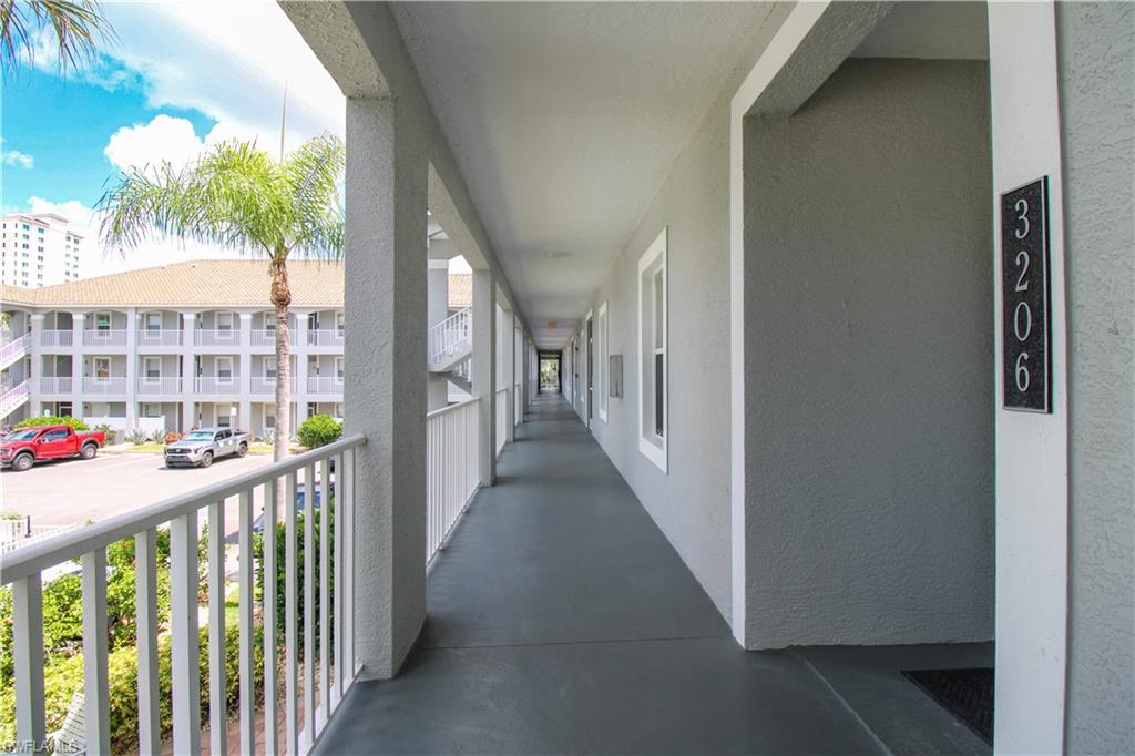 VANDERBILT VILLAS - Residential Lease