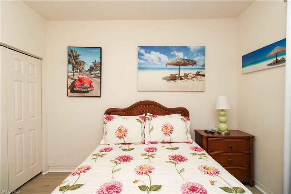 VANDERBILT VILLAS - Residential Lease